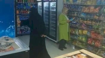 ضبط 37 ألف عبوة عصير وتونة وجبنة وسجائر مجهولة المصدر بالإسماعيلية