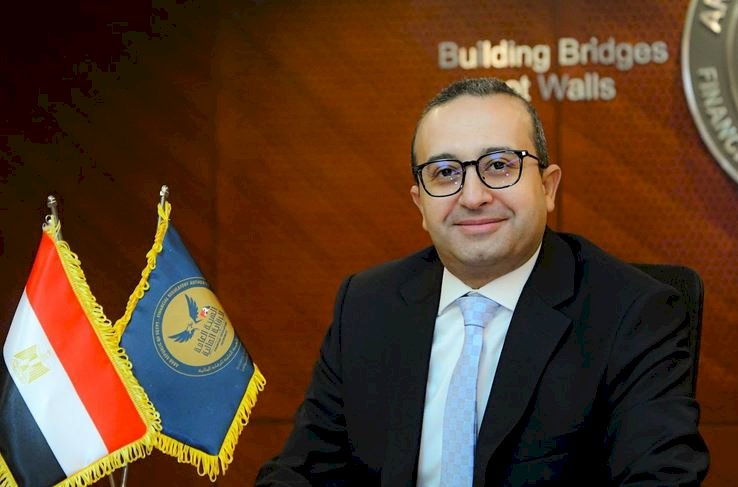 تجديد تعيين د. محمد عبدالعزيز مساعدًا لرئيس الهيئة العامة للرقابة المالية