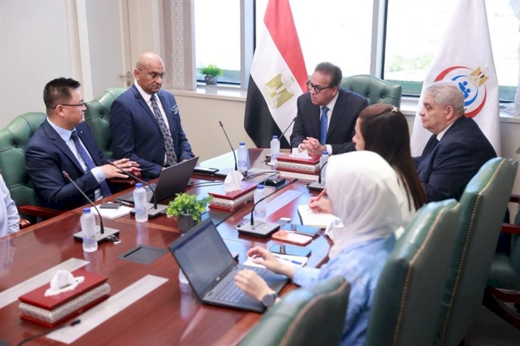 وزير الصحة يبحث مع شركتي (MTS) و(Inspur) سبل التعاون في التحول الرقمي للمنظومة الصحية