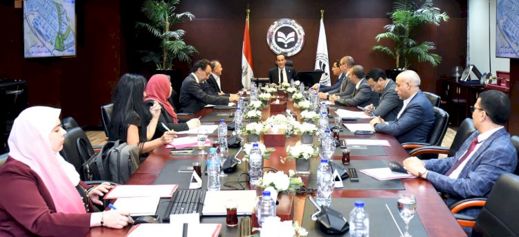 الرئيس التنفيذي لهيئة الاستثمار يترأس اجتماع مجلس إدارة المنطقة الاستثمارية «الأهلي للتنمية الصناعية» بأبو رواش