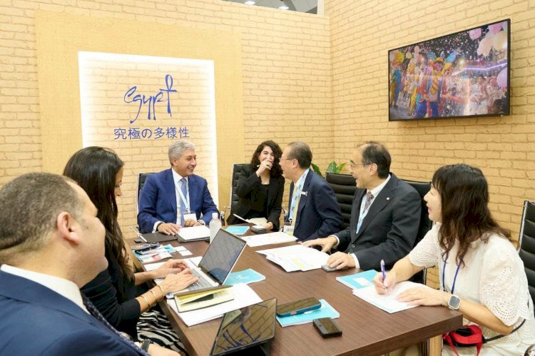 وزير السياحة يبحث مع رئيس الرابطة اليابانية لوكلاء السفر زيادة الحركة السياحية الوافدة من اليابان