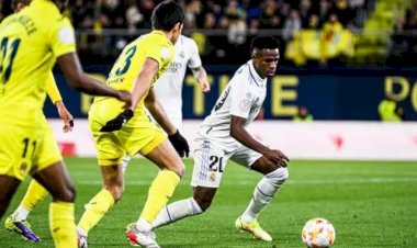 ريال مدريد يتحدى فياريال لمواصلة مطاردة برشلونة في الدوري الإسباني