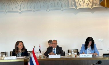 وزير الخارجية يلتقي رئيس وأعضاء مجموعة الصداقة البرلمانية التايلاندية–المصرية