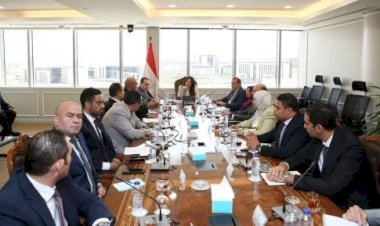 وزيرة الإسكان تبحث تعظيم الاستفادة من الأصول العقارية لهيئة المجتمعات العمرانية الجديدة