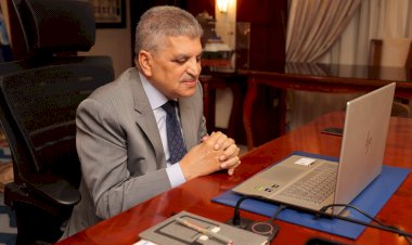 الفريق أسامة ربيع: "عبور 276 رحلة تابعة لمجموعة ميرسك بإجمالي حمولات صافية قدرها 23.3 مليون طن خلال ال 9 أشهر الماضية"