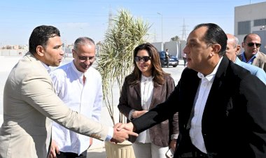 رئيس الوزراء يبدأ زيارة لمحافظة السويس لافتتاح عددٍ من المشروعات في قطاعات خدمية وتنموية