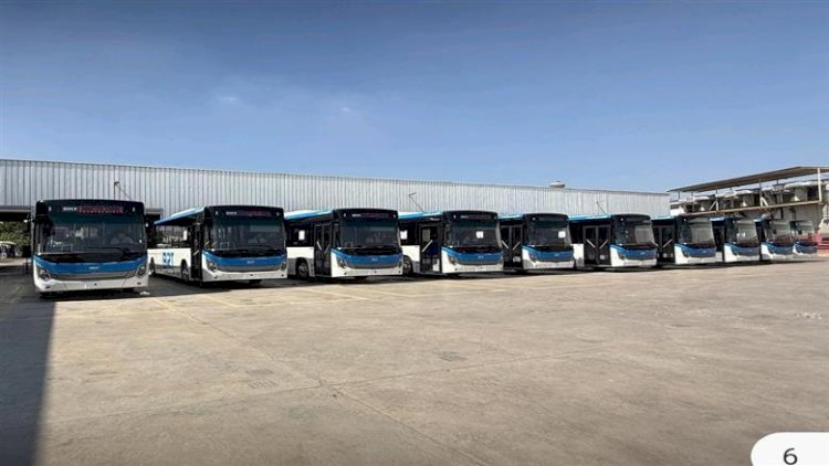 وزيرة التنمية المحلية  تعلن تسليم 20 أتوبيس كهربائي لوزارة النقل لدعم منظومة الـ BRT وتوفير نقل جماعي نظيف