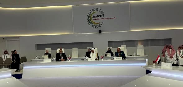 وزير الكهرباء : تطوير قاعدة بيانات عربية موحدة لمشروعات الطاقة المتجددة وكفاءة الطاقة