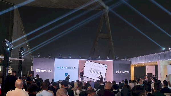 هواوي العالمية تستعرض هاتف نوفا الجديد ومنظومة متكاملة من الأجهزة الذكية