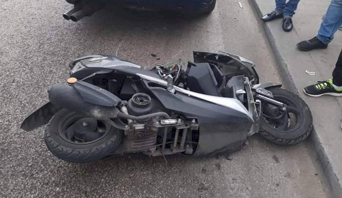 إصابة شابين إثر حادث تصادم دراجة نارية على طريق البجلات