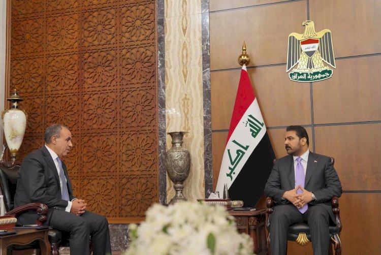 وزير الخارجية يلتقي رئيس الوزراء العراقي