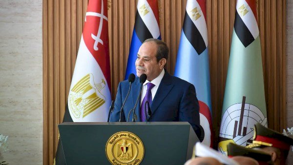 بحضور الرئيس السيسي.. مجلس الدفاع الوطني يقرر الوقوف التام والتضامن الكامل مع السعودية