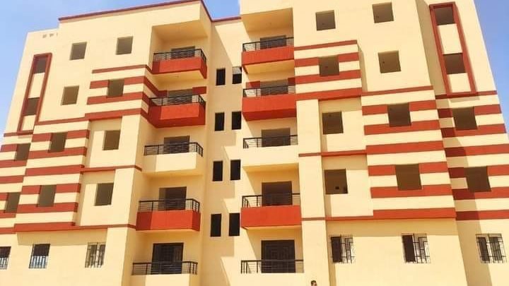 وزيرة الإسكان: الأحد المقبل.. بدء تسليم 842 قطعة أرض للمواطنين الذين تم توفيق أوضاعهم بالعبور الجديدة