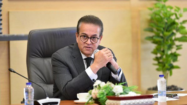 وزير الصحة يطلع على نتائج التحقيقات في واقعة مستشفى 6 أكتوبر.. ويقرر إنهاء التعاقد مع شركة الأمن