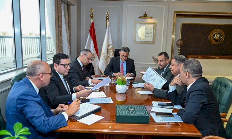 وزير التموين يلتقي بعدد من السادة أعضاء مجلسي النواب والشيوخ