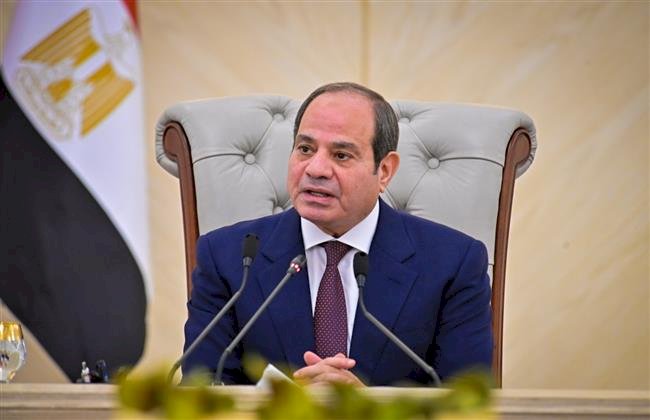 الرئيس السيسي يشارك في جلسة حوارية بعنوان "الخطاب الديني وتأثيره على القيم في المجتمع"