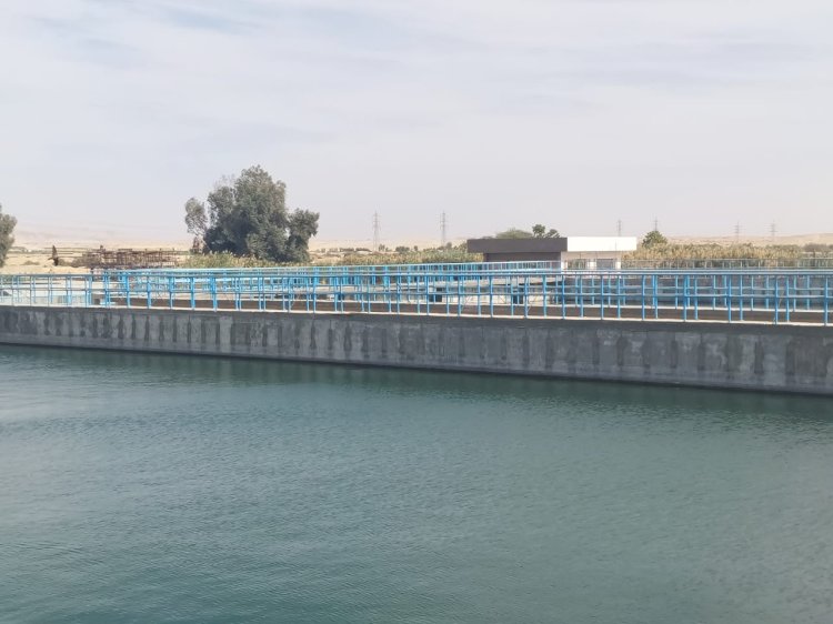 وزيرة الإسكان تتابع الموقف التنفيذي لمشروعات الصرف الصحي بعدد من المحافظات