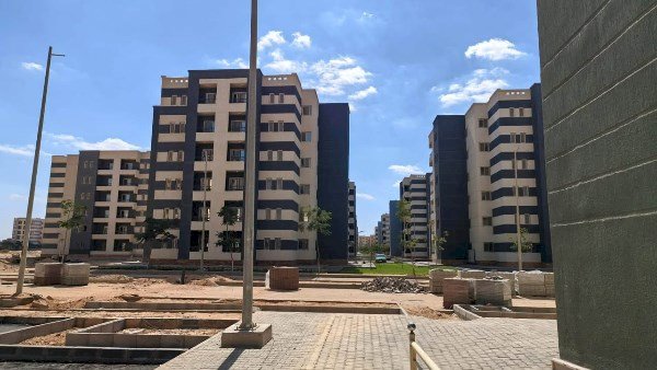 وزيرة الإسكان تتابع مشروع نقل الصرف الصحي من القاهرة الجديدة وطريق السويس إلى محطة الجبل الأصفر