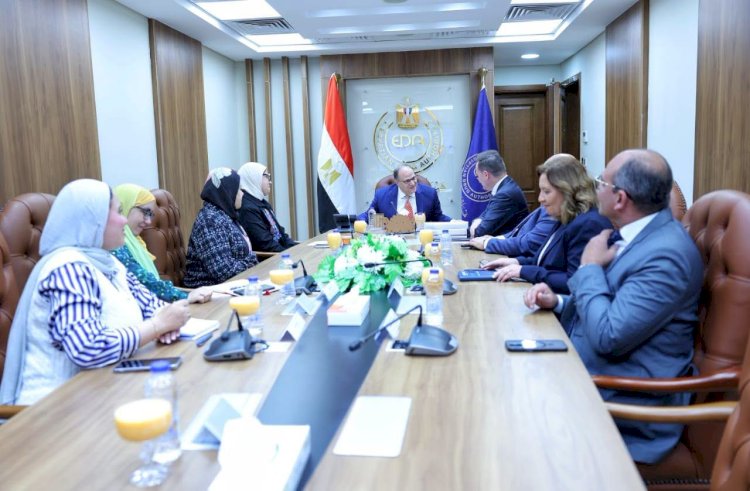 رئيس هيئة الدواء يعقد اجتماعاً مع شركة سيرفييه لبحث سبل تعزيز التصنيع للمستحضرات الحيوية والعلاجات الحديثة