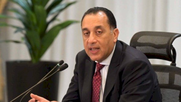 رئيس الوزراء يستعرض جهود الصحة لتجديد اعتماد «المستوى الذهبي» للقضاء على فيروس «سي» من منظمة الصحة العالمية